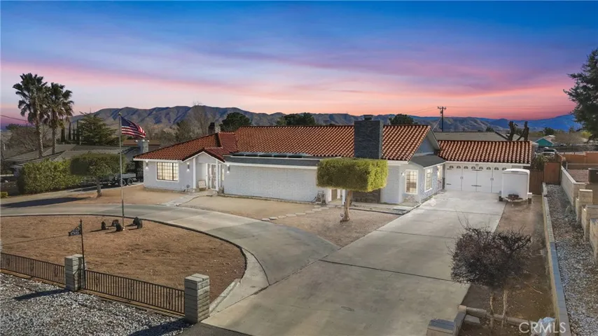 17815 Hinton Street, Hesperia, California 92345