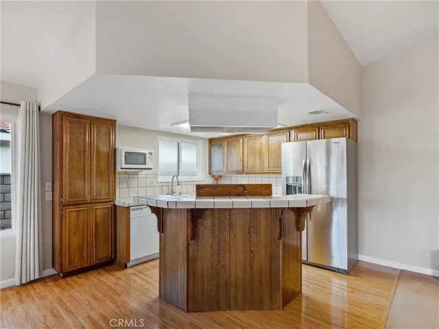 14426 Jamaica Lane, Helendale, California 92342