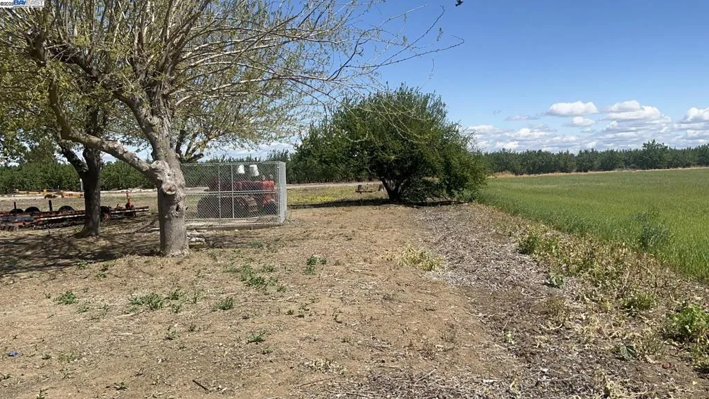 Where the Ranch House Meets the Open Farmland
