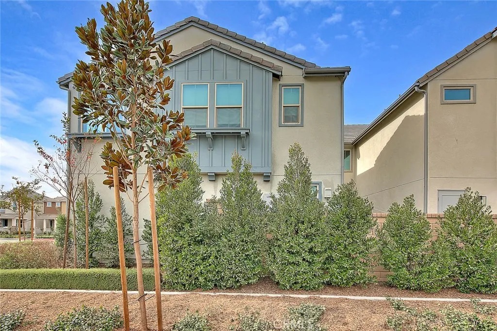 7468 Botany Street, Chino, California 91708 home-pic-22