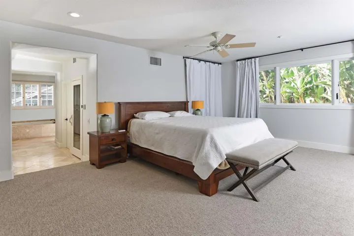 1739 Sienna Canyon Drive, Encinitas, California 92024