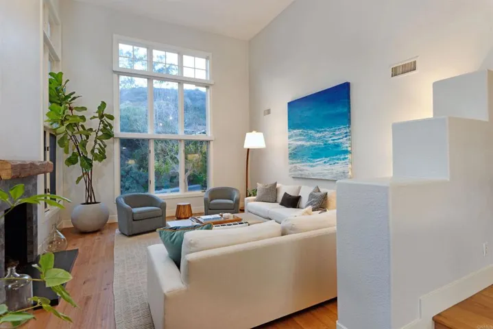 1739 Sienna Canyon Drive, Encinitas, California 92024
