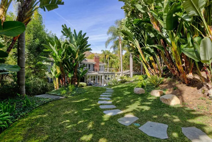 1739 Sienna Canyon Drive, Encinitas, California 92024