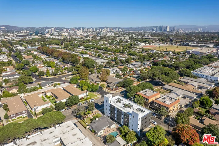 11600 National Boulevard 302, Los Angeles, California 90064