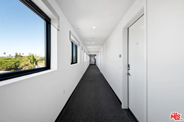 11600 National Boulevard 302, Los Angeles, California 90064