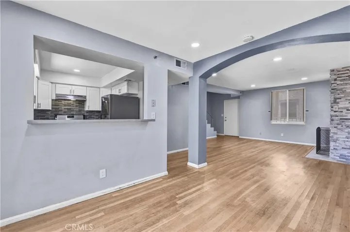 520 N Louise Street 207, Glendale, California 91206