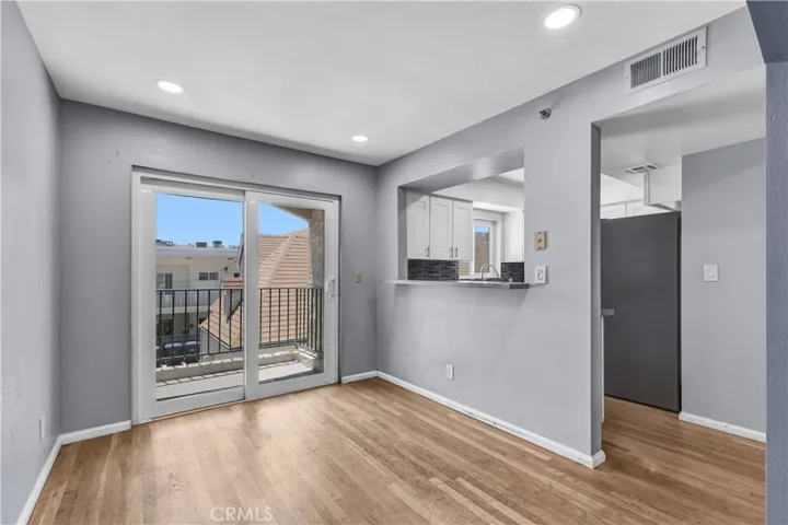 520 N Louise Street 207, Glendale, California 91206
