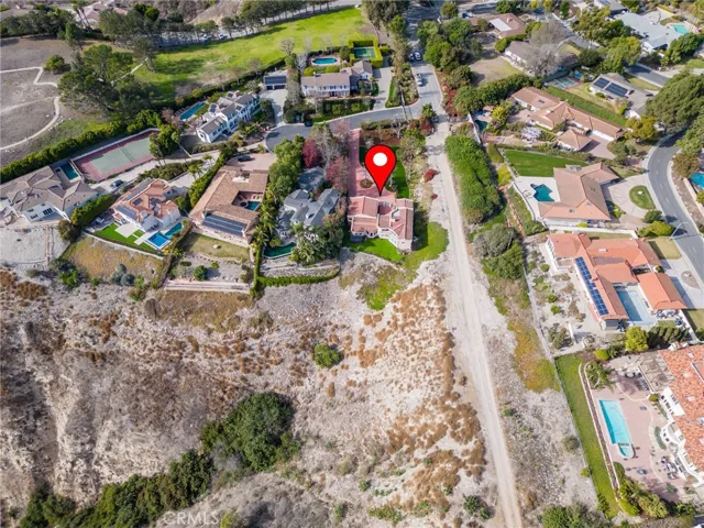 8 Burrell Lane, Rancho Palos Verdes, California 90275