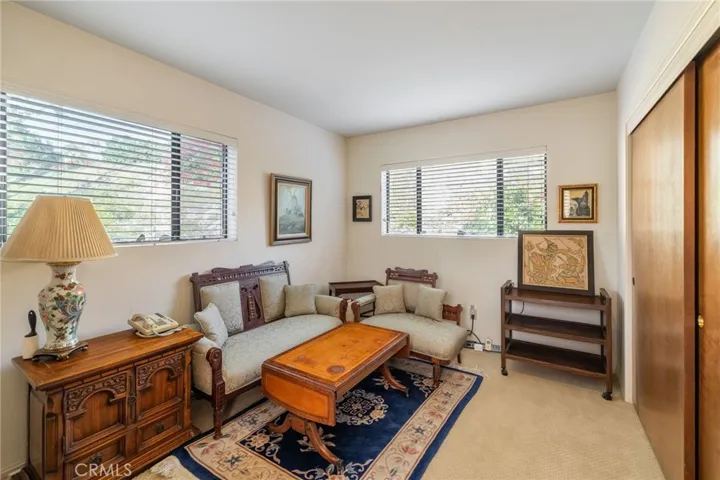 8 Burrell Lane, Rancho Palos Verdes, California 90275