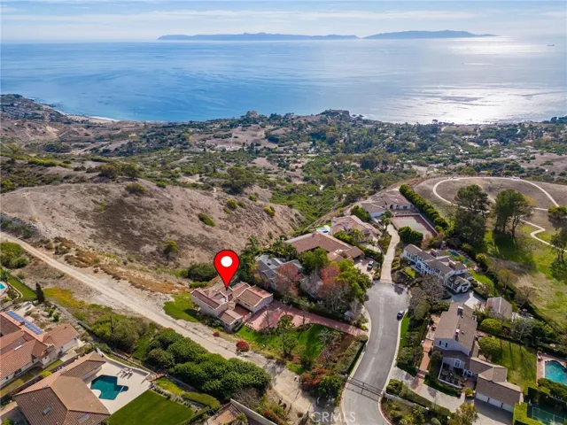8 Burrell Lane, Rancho Palos Verdes, California 90275