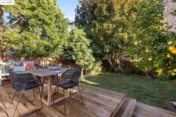 1620 Hopkins St, Berkeley, California 94707