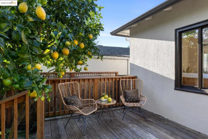 1620 Hopkins St, Berkeley, California 94707