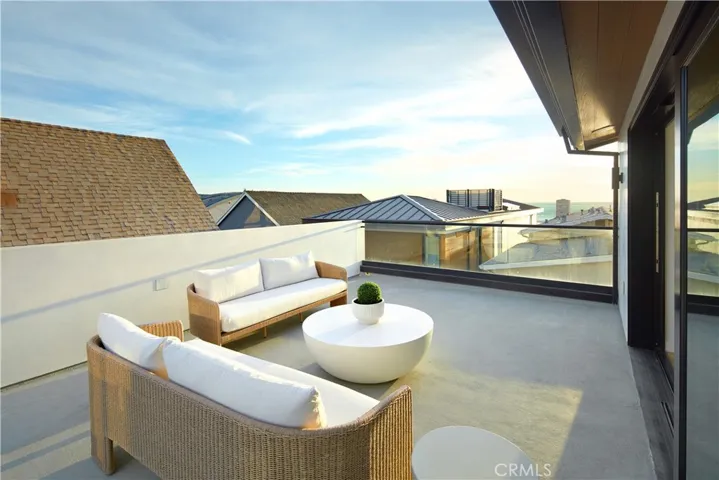 106 33rd Street, Newport Beach, California 92663