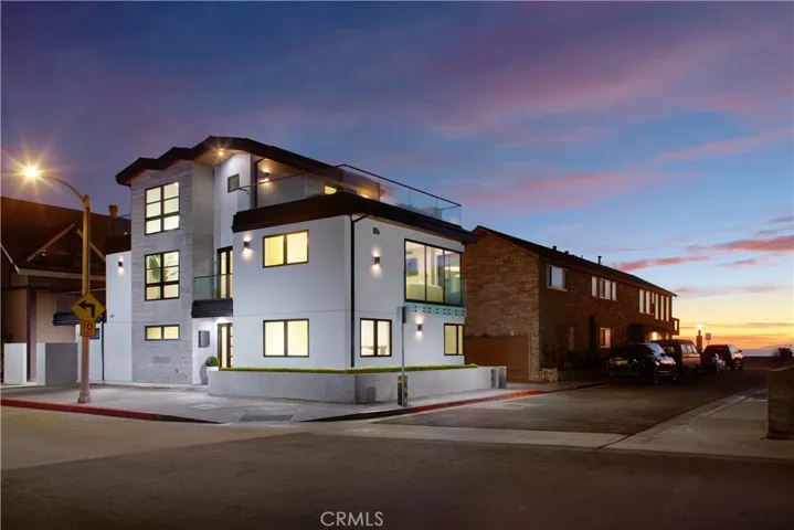 106 33rd Street, Newport Beach, California 92663