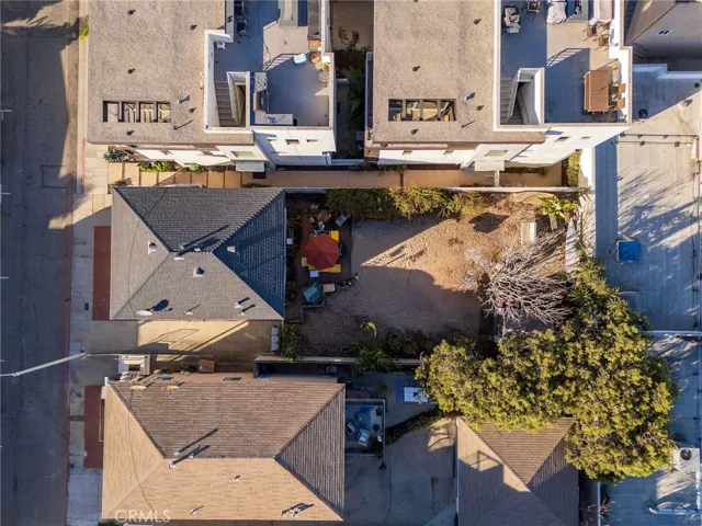 722 Loma Drive, Hermosa Beach, California 90254