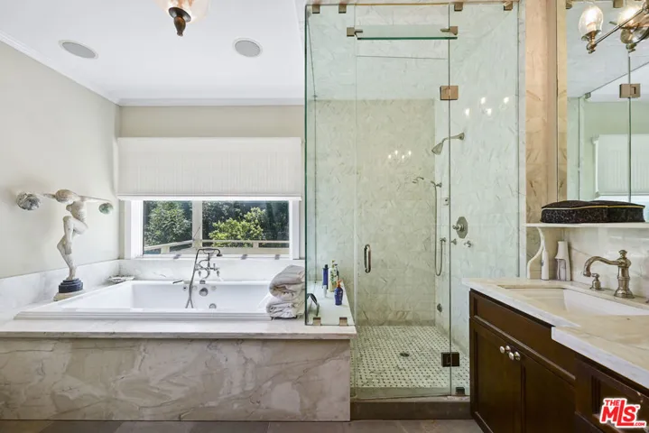 1430 Bonnell Drive, Topanga, California 90290
