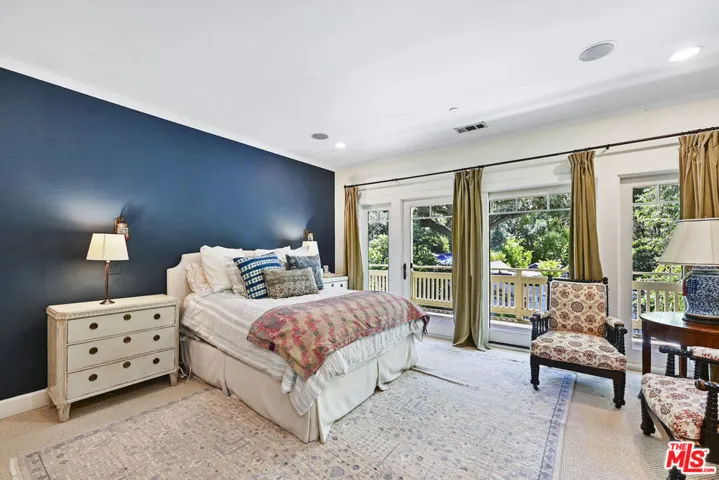 1430 Bonnell Drive, Topanga, California 90290