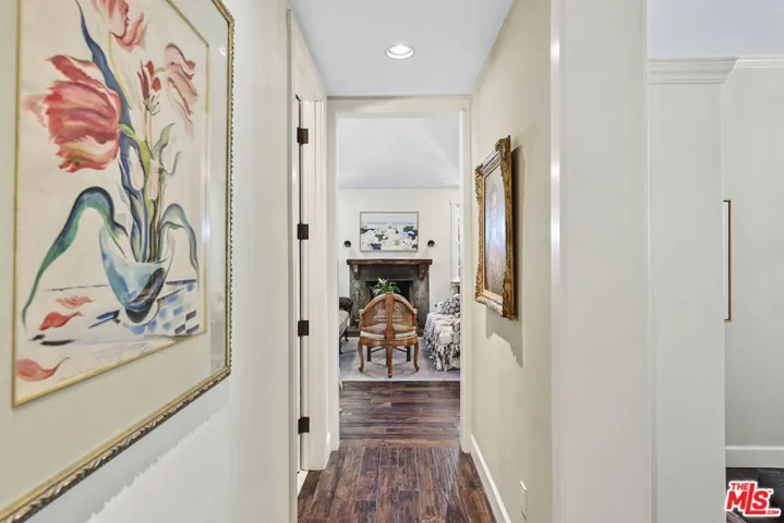 1430 Bonnell Drive, Topanga, California 90290