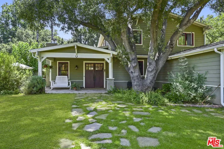 1430 Bonnell Drive, Topanga, California 90290