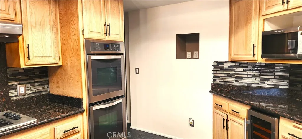 7390 Victoria Avenue, Yucca Valley, California 92284