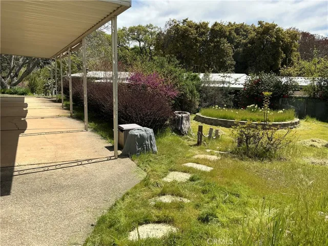 garden path