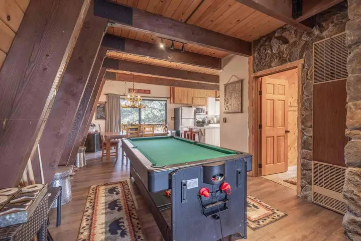 Livingroom6