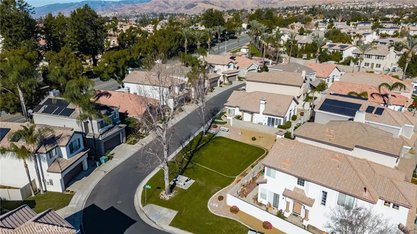 28955 Calle Rivera, Highland, California 92346
