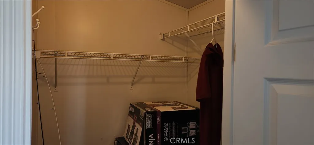 Bedroom 2 Walkin closet.