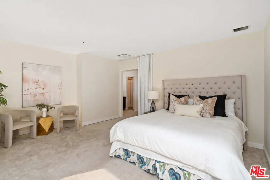 10375 Wilshire Boulevard 7d, Los Angeles, California 90024 home-pic-18