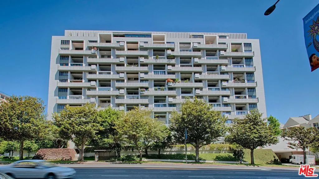 10375 Wilshire Boulevard 7d, Los Angeles, California 90024 home-pic-26