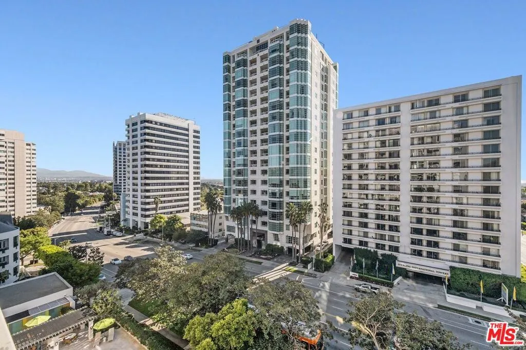 10375 Wilshire Boulevard 7d, Los Angeles, California 90024 home-pic-34