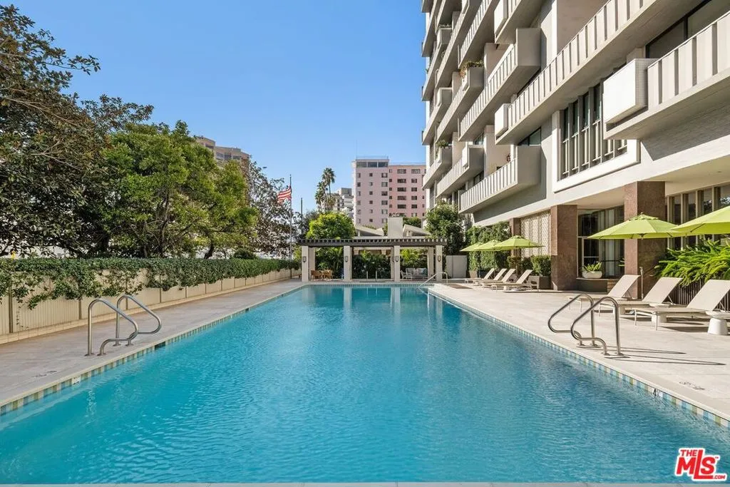 10375 Wilshire Boulevard 7d, Los Angeles, California 90024 home-pic-31