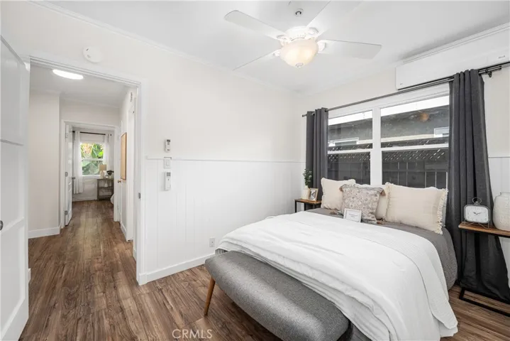 3611 Senasac Avenue, Long Beach, California 90808