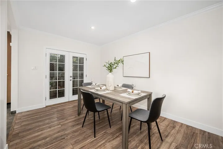 3611 Senasac Avenue, Long Beach, California 90808