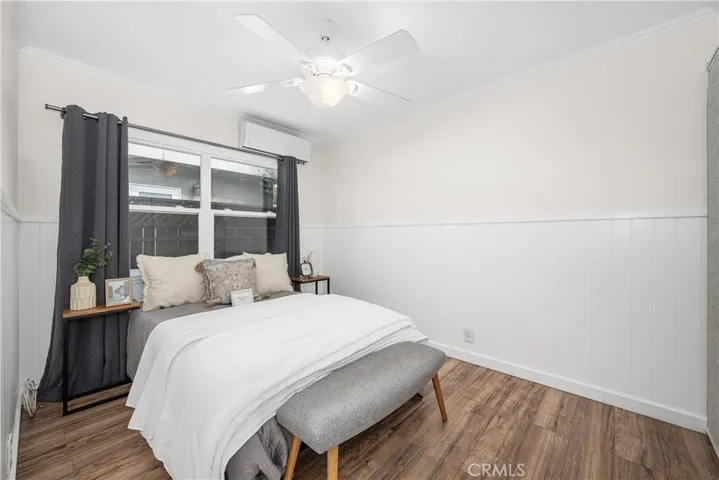 3611 Senasac Avenue, Long Beach, California 90808