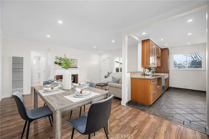 3611 Senasac Avenue, Long Beach, California 90808