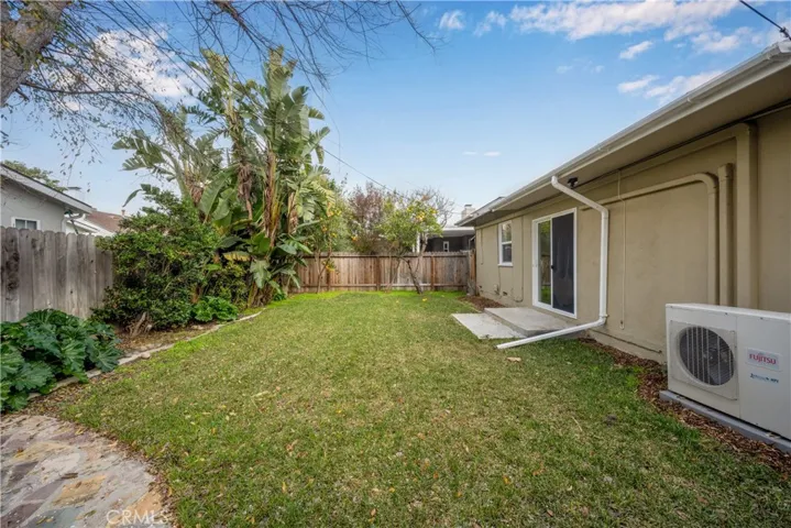 3611 Senasac Avenue, Long Beach, California 90808