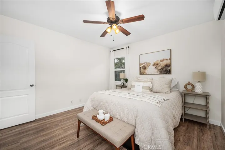 3611 Senasac Avenue, Long Beach, California 90808