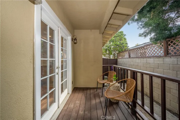 3611 Senasac Avenue, Long Beach, California 90808