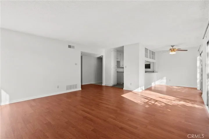 1164 Raymond Avenue, Glendale, California 91201