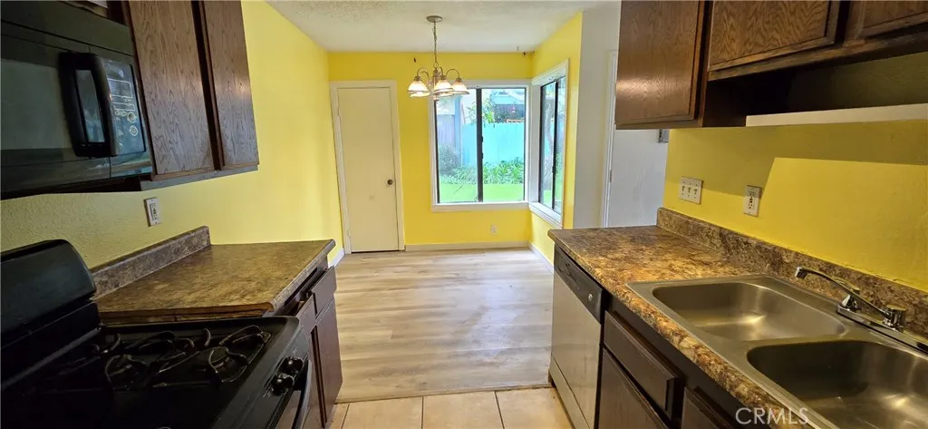 20415 S Vermont Avenue 5, Torrance, California 90502