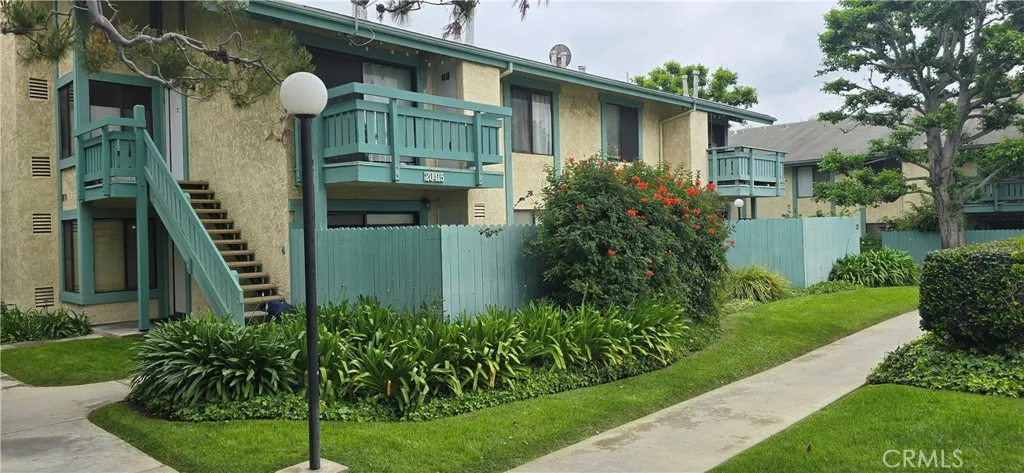 20415 S Vermont Avenue 5, Torrance, California 90502