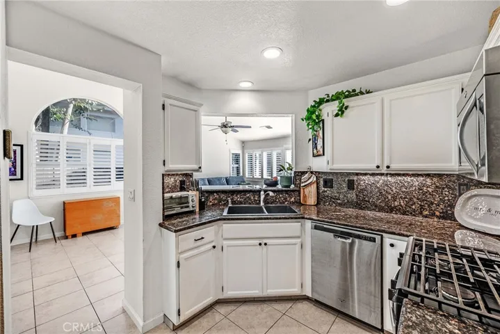 3646 Whispering Creek Circle, Stockton, California 95219