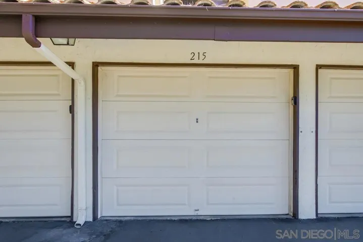 17617 Pomerado Rd 215, San Diego, California 92128