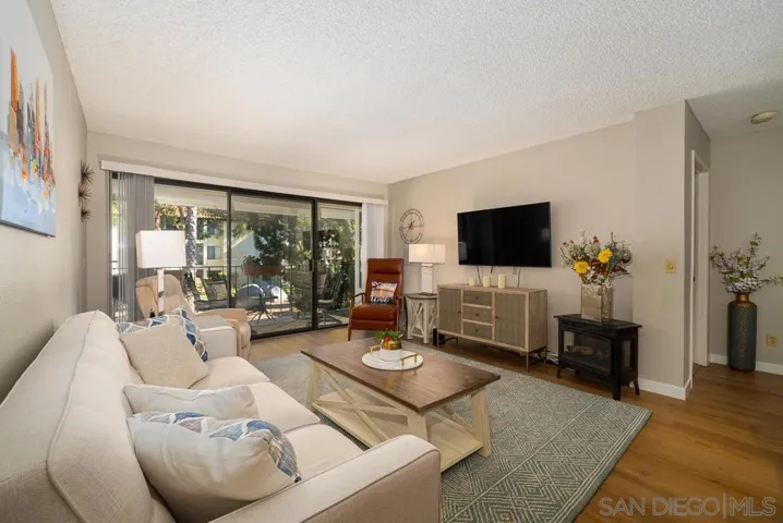 17617 Pomerado Rd 215, San Diego, California 92128