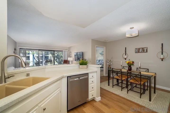 17617 Pomerado Rd 215, San Diego, California 92128