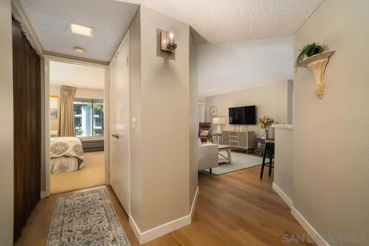17617 Pomerado Rd 215, San Diego, California 92128