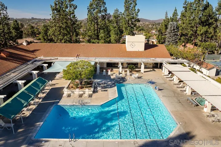 17617 Pomerado Rd 215, San Diego, California 92128