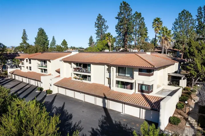 17617 Pomerado Rd 215, San Diego, California 92128