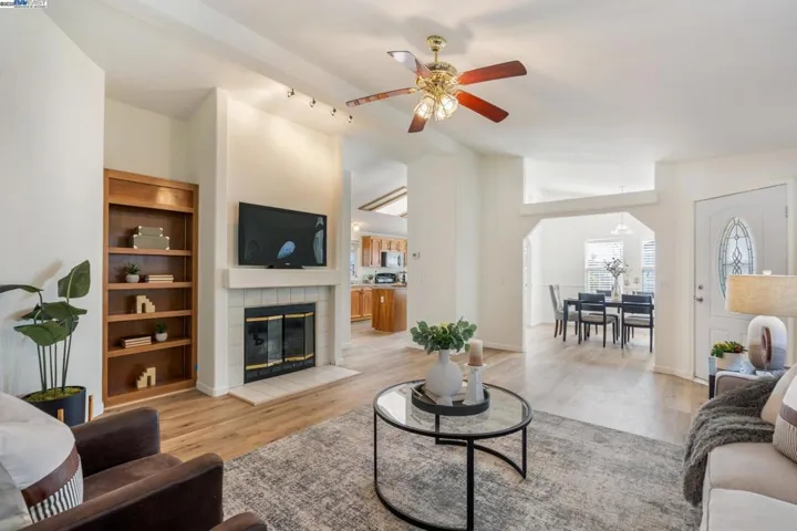 1085 Tasman Dr #379 Spc 379, Sunnyvale, California 94089